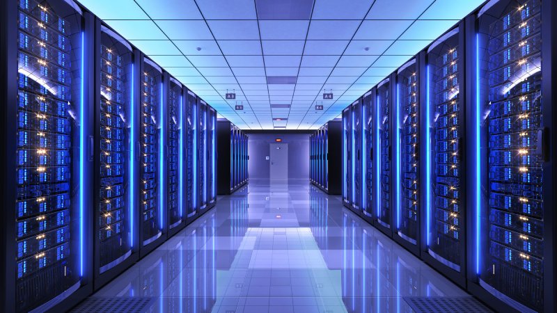 سرور اختصاصی چیست و چه تفاوتی با VPS دارد؟